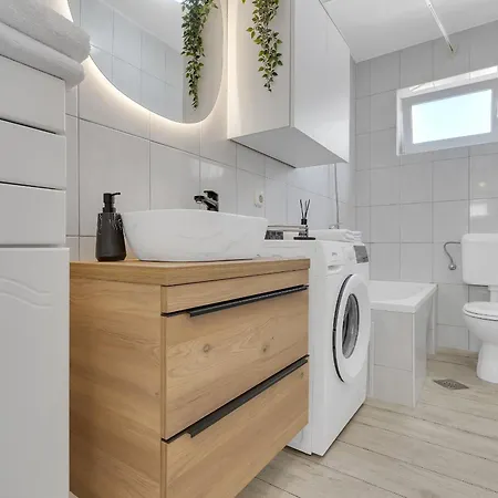 Mediterranean Living Apartment Makarska