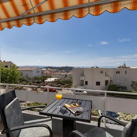 شقة Mediterranean Living ماكارسكا